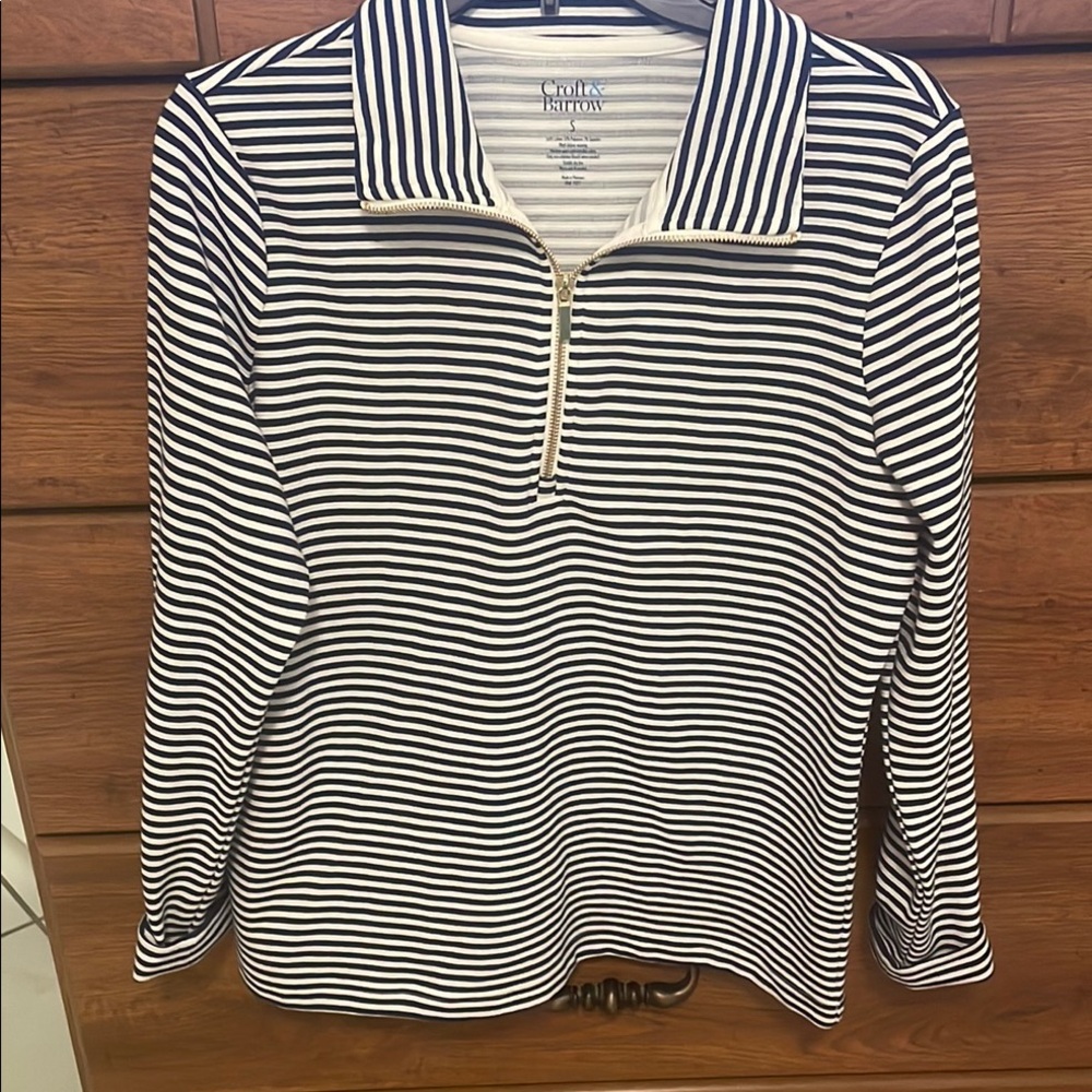 Croft & Barrow long sleeve top